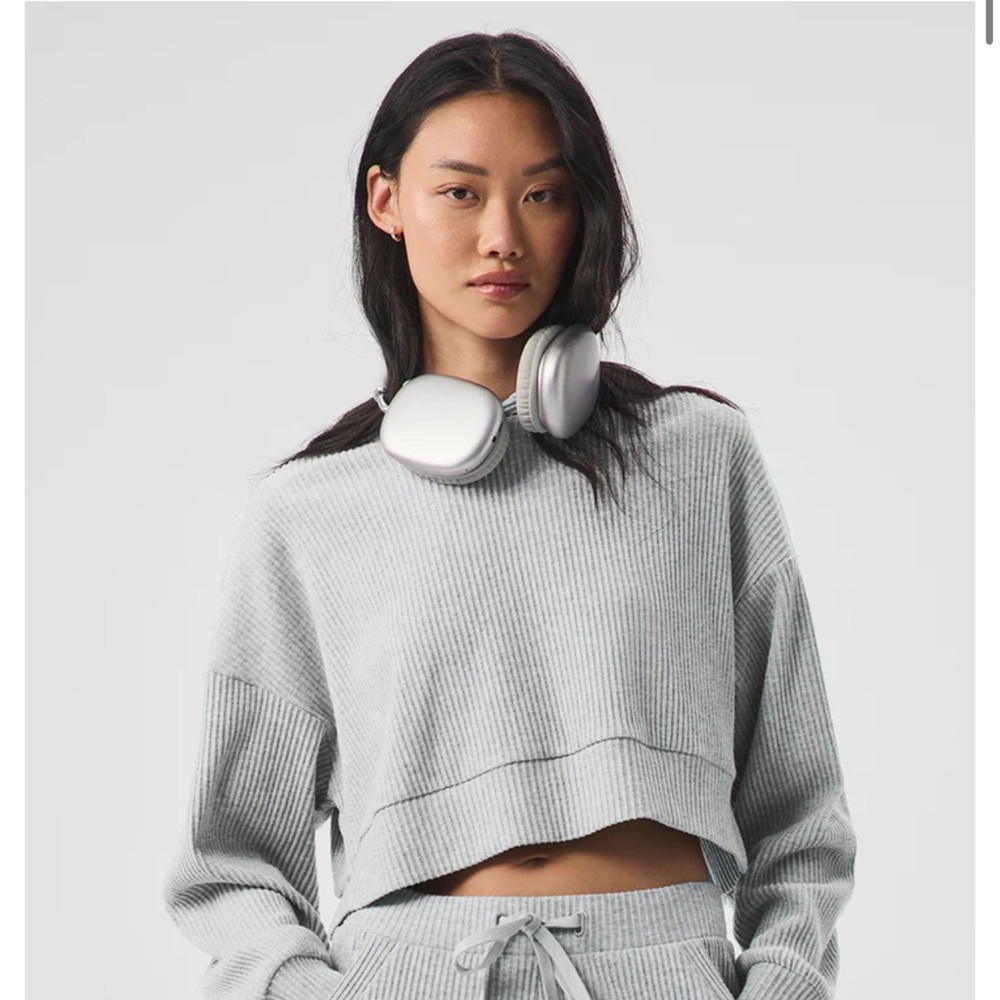 Alo Muse Gray Ribbed Cropped Sweater